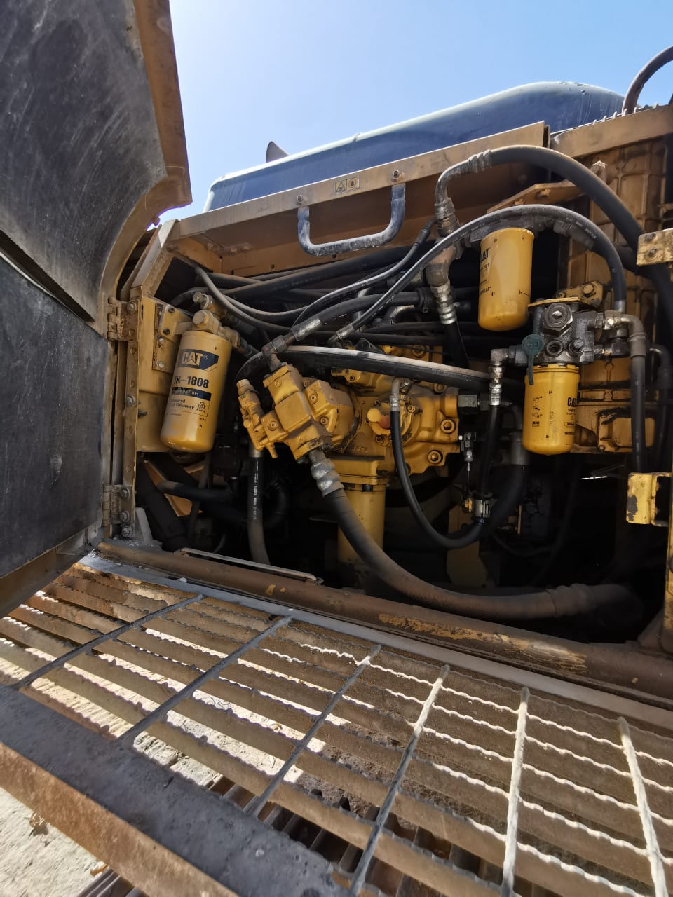 Used Drill Rig IMT AF 220 + CAT 330D - Machines Broker