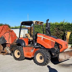 Trencher usato Ditch Witch RT115