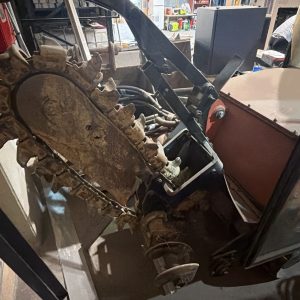 Trencher usato Ditch Witch HT25K